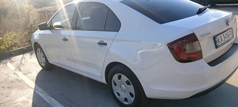 Skoda Rapid 2017 - 4