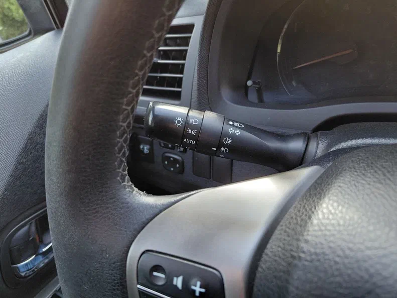 Toyota Avensis 2010 - 15