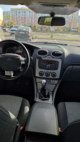 Ford Focus 2011 - 4