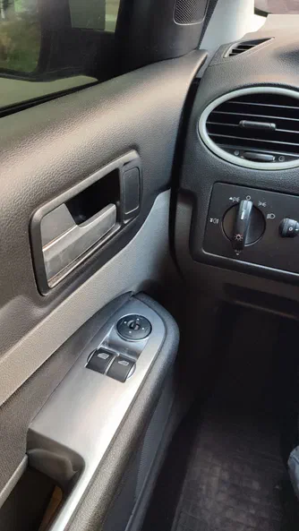 Ford Focus 2011 - 7