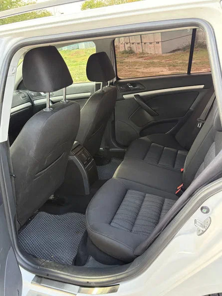 Skoda Octavia 2011 - 8
