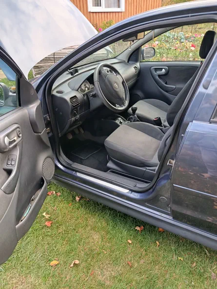 Opel Corsa 2006 - 12