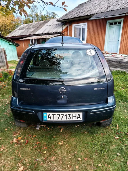 Opel Corsa 2006 - 6