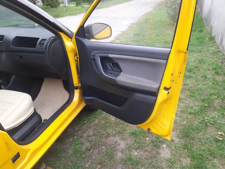 Skoda Fabia 2014 - 10