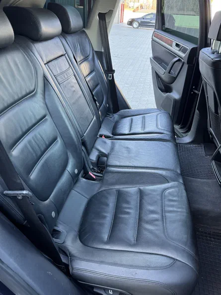 Volkswagen Touareg 2013 - 21