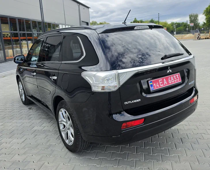 Mitsubishi Outlander 2014 - 2