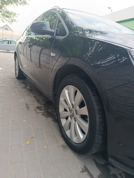 Opel Astra 2015 - 4