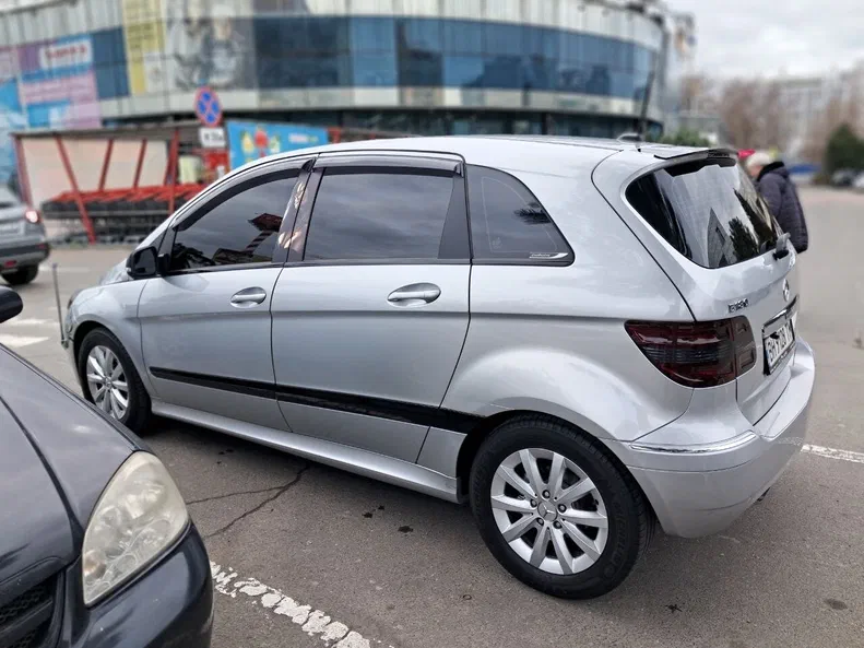 Mercedes-Benz B-Клас 2011 - 2