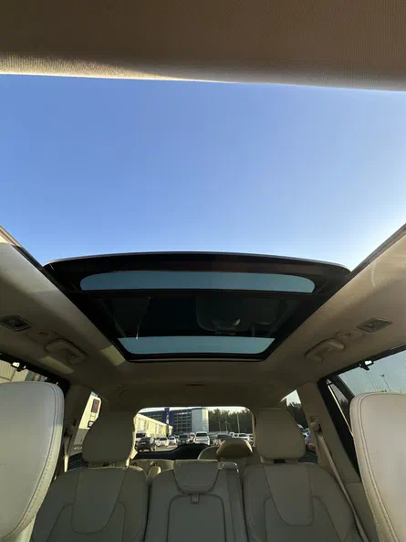 Volvo XC90 2015 - 12