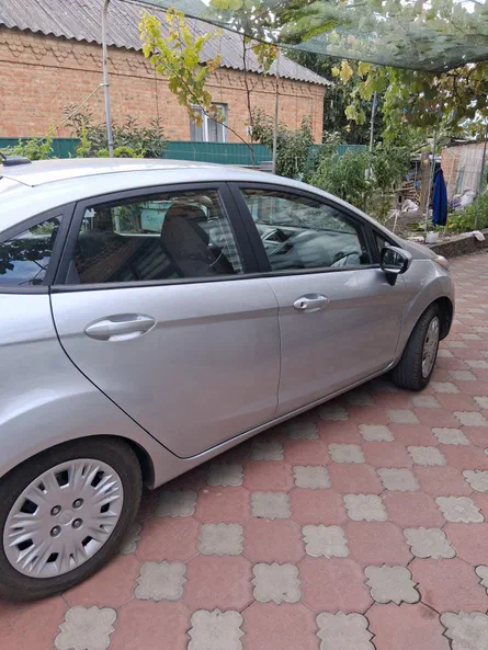 Ford Fiesta 2014 - 1