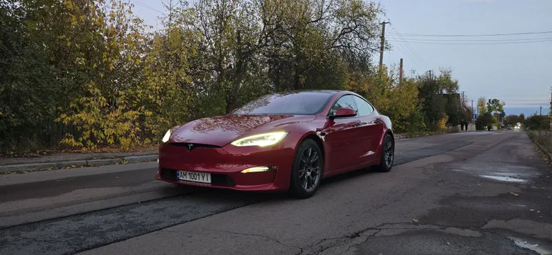 Tesla Model S 2021 - 0