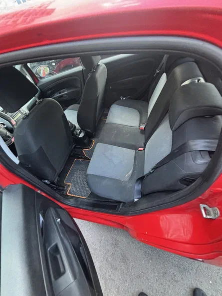 Fiat Punto 2011 - 3
