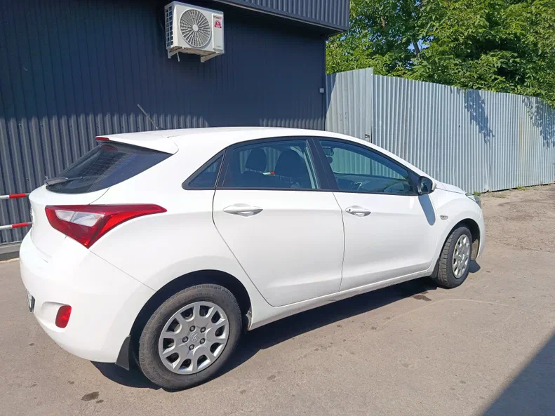 Hyundai i30 2013 - 10