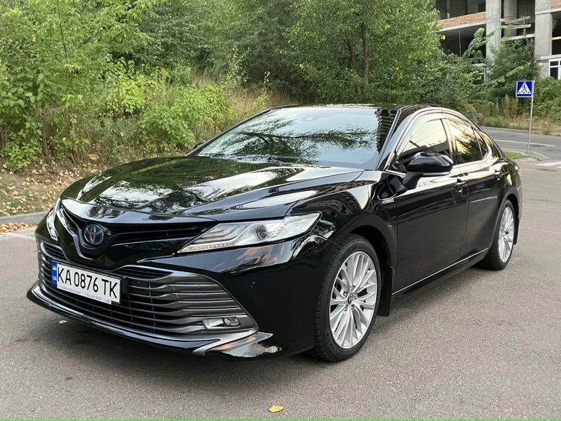 Toyota Camry 2020 - 5