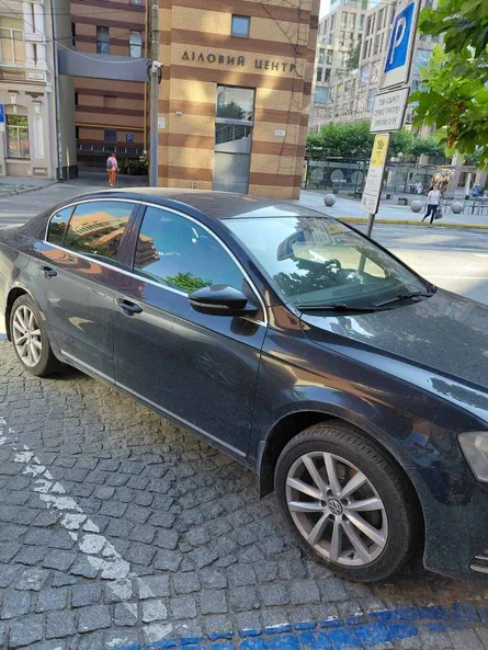 Volkswagen Passat 2011 - 2