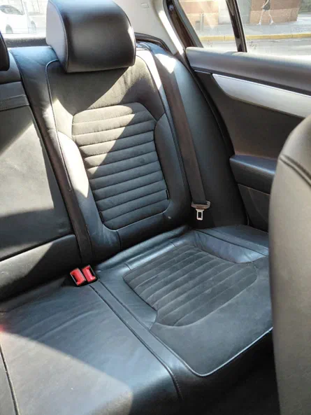 Volkswagen Passat 2011 - 5