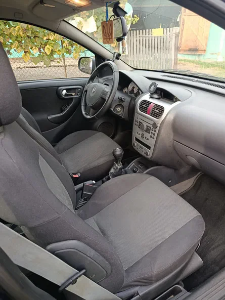 Opel Corsa 2006 - 13