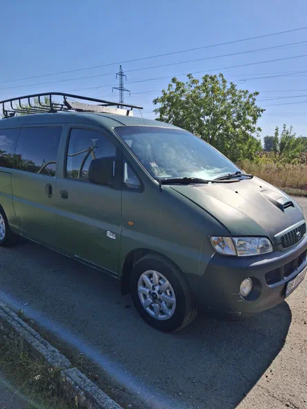 Hyundai H-1 2005 - 2