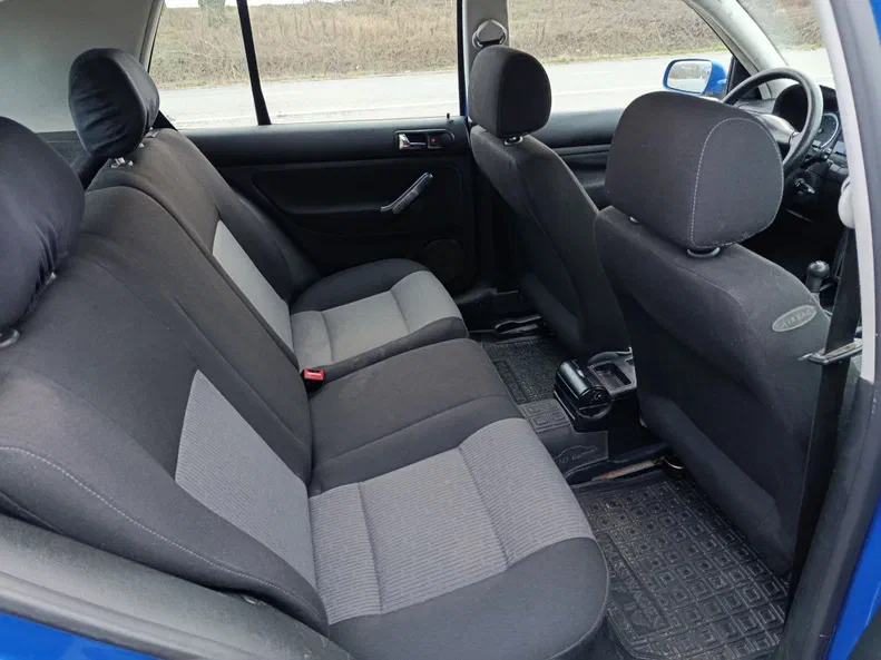 Volkswagen Golf 2003 - 4