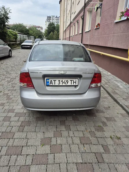 Chevrolet Aveo 2006 - 3
