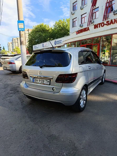 Mercedes-Benz B-Клас 2011 - 14