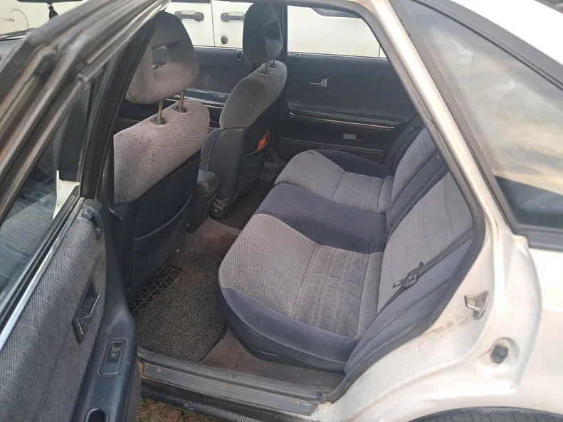 Mazda 626 1991 - 5