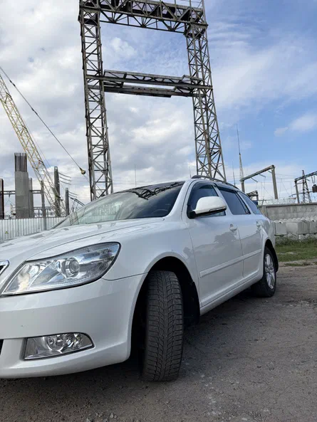 Skoda Octavia 2011 - 14