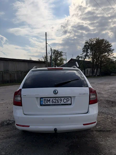 Skoda Octavia 2011 - 16