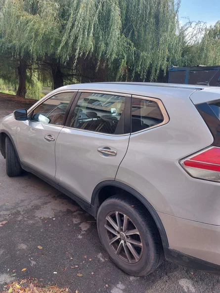 Nissan Rogue 2015 - 2