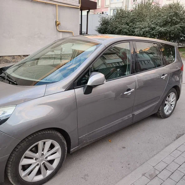 Renault Megane 2010 - 1