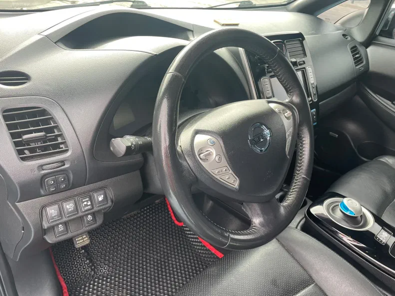 Nissan Leaf 2014 - 14