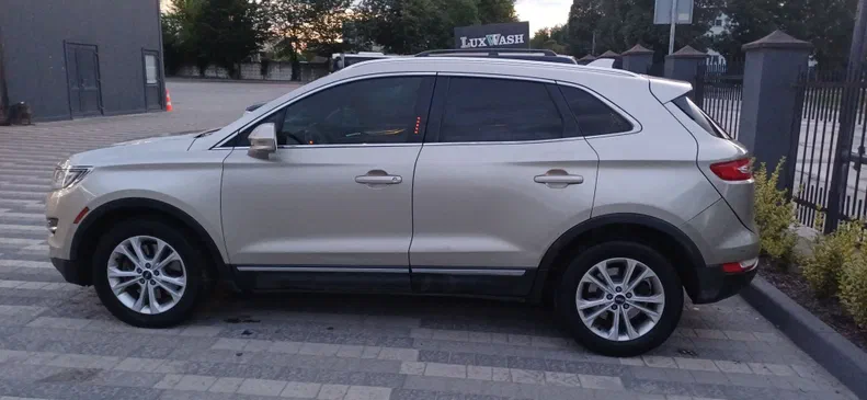Lincoln MKC 2014 - 1