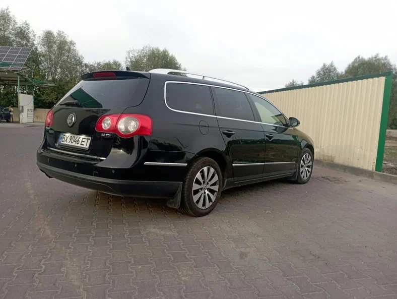 Volkswagen Passat 2009 - 8
