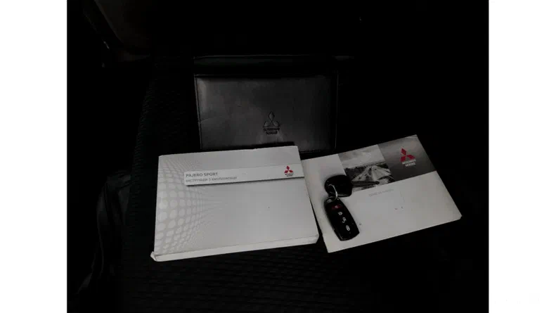 Mitsubishi Pajero Sport 2013 - 11