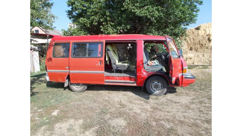 Mazda E-Series 1994 - 25