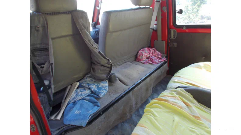 Mazda E-Series 1994 - 12