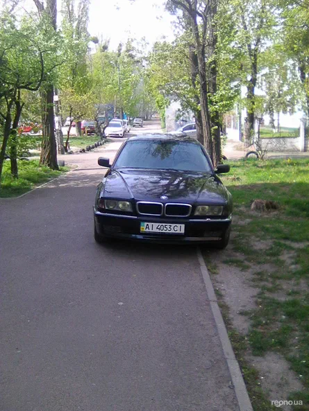 BMW 7 серии 1996