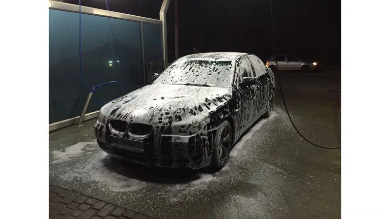 BMW 5 серія 2006 - 9