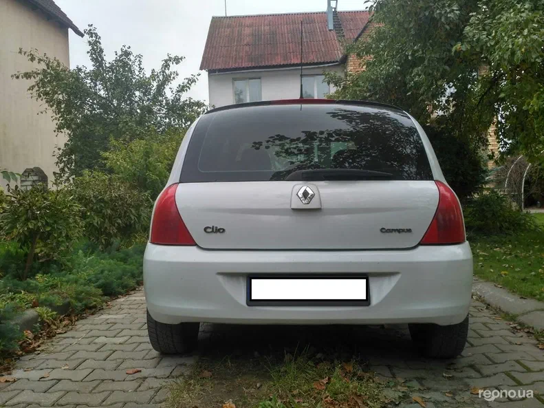 Renault Clio 2009 - 6