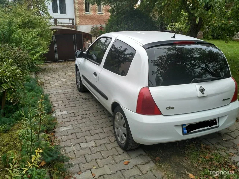 Renault Clio 2009 - 5