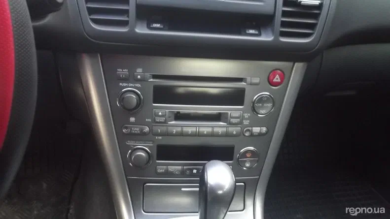 Subaru Legacy 2004 - 5