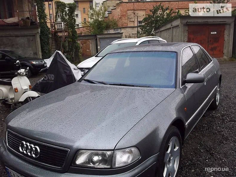 Audi A8 1995
