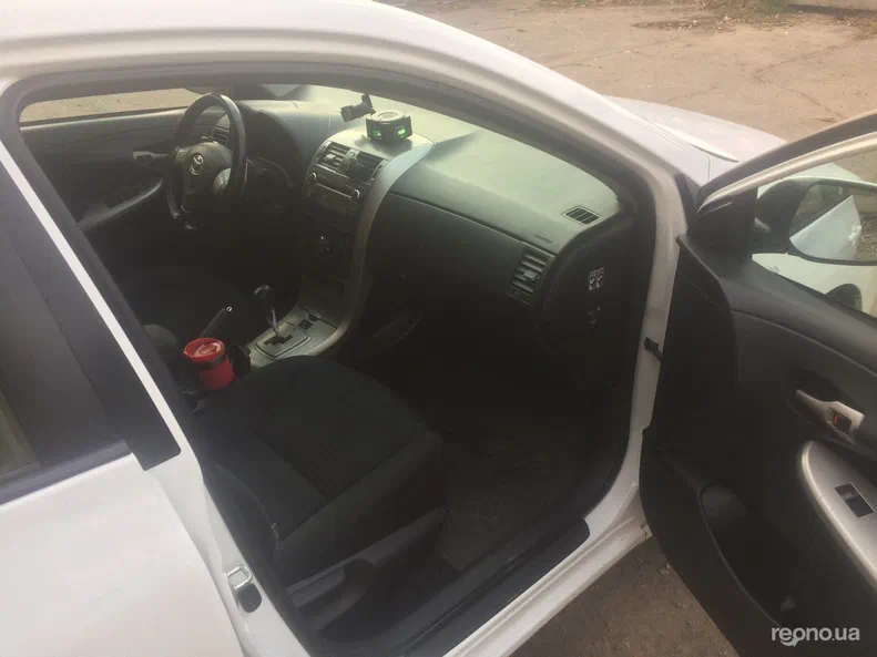 Toyota Corolla 2008 - 9