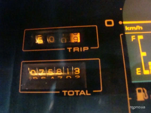 Mazda Familia 1985 - 6