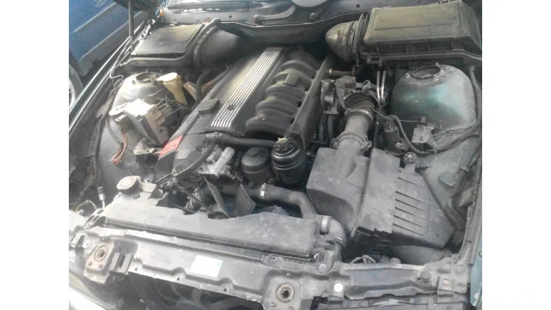 BMW 5 серія 1998 - 5