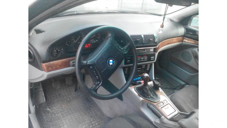 BMW 5 серии 1998