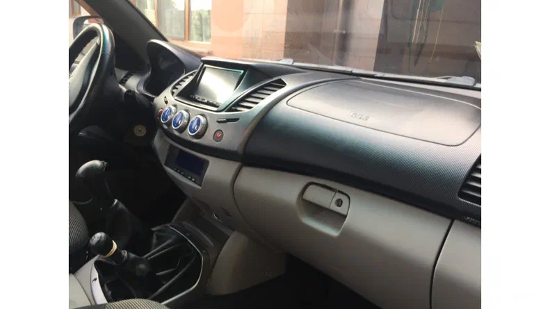 Mitsubishi L200 2007 - 11