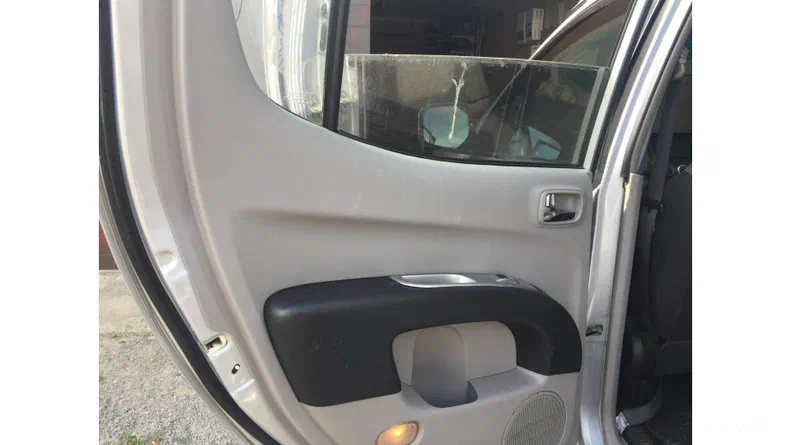 Mitsubishi L200 2007 - 14