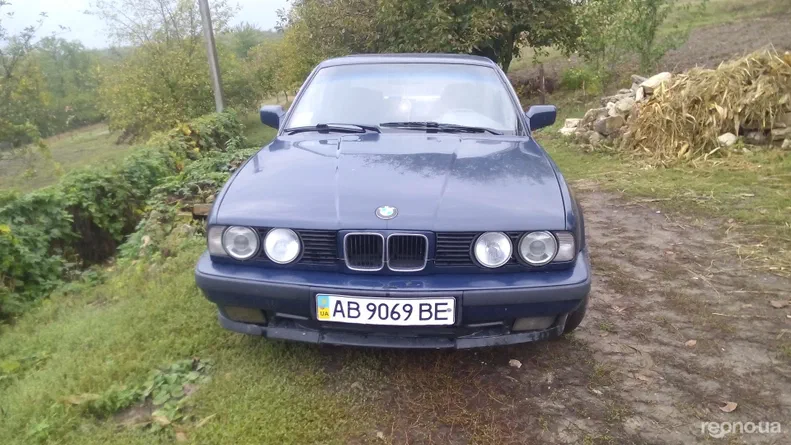 BMW 5 серии 1992