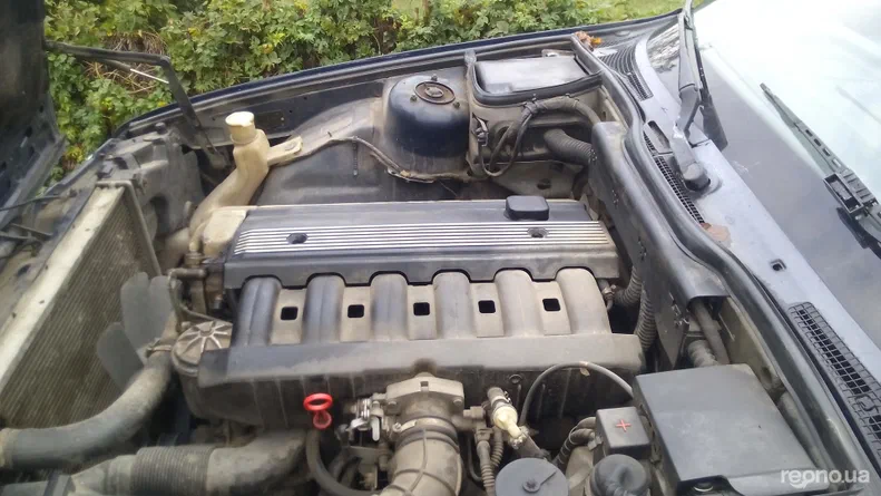 BMW 5 серія 1992 - 12